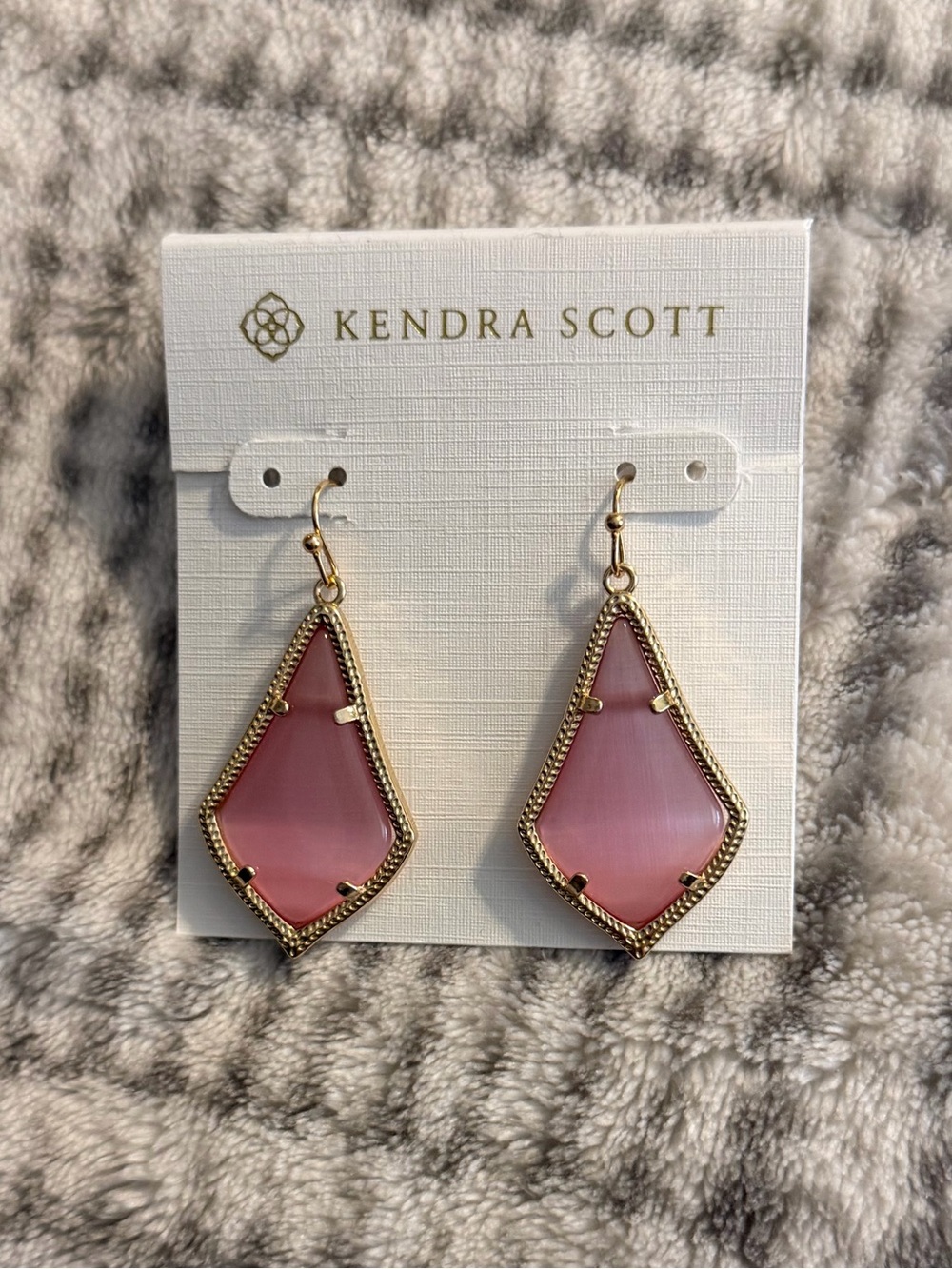 🆕 Kendra Scott Rose Pink Gold-Trim Drop Earrings